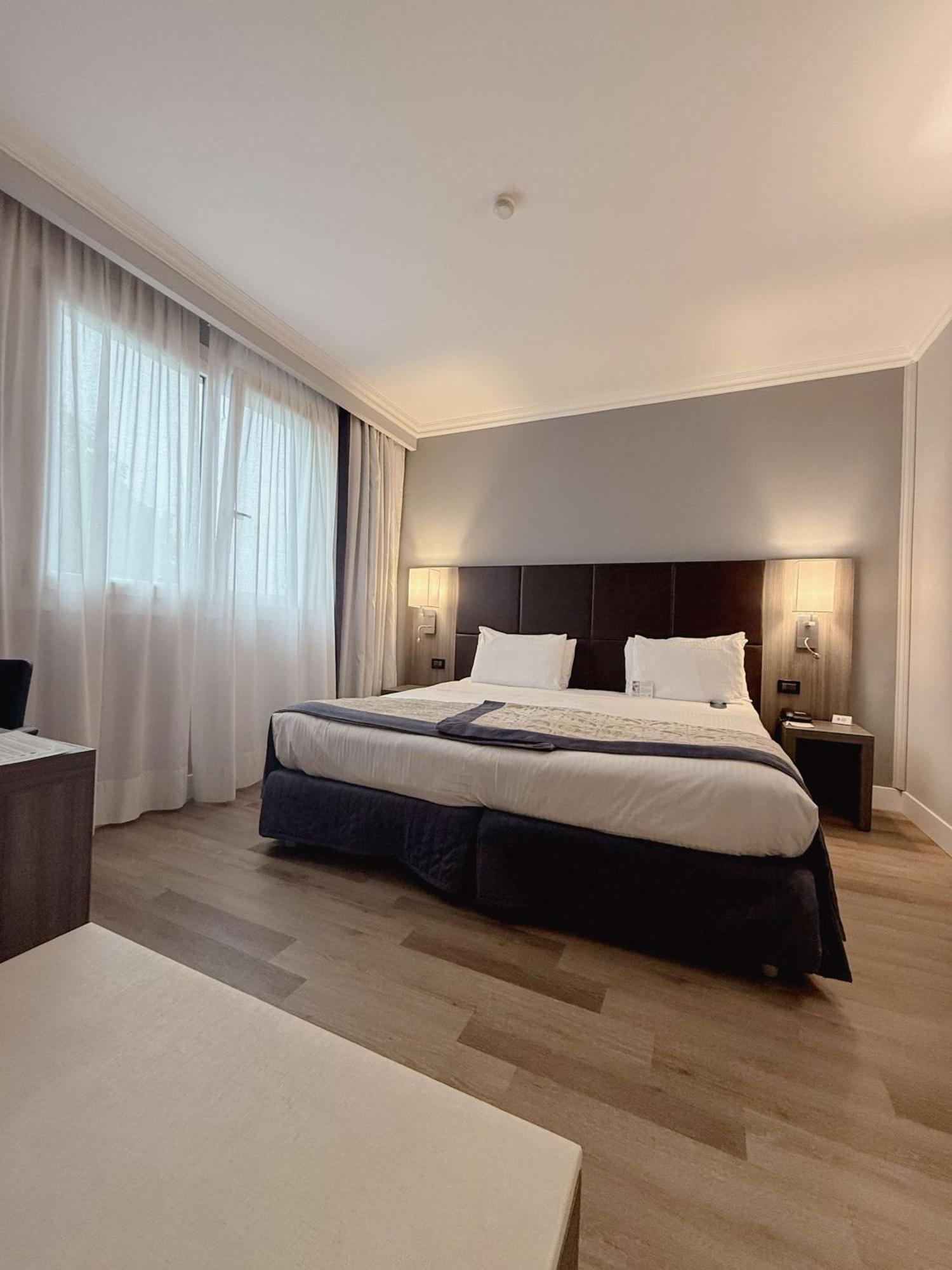 Best Western Plus Borgolecco Hotel Arcore Exterior photo